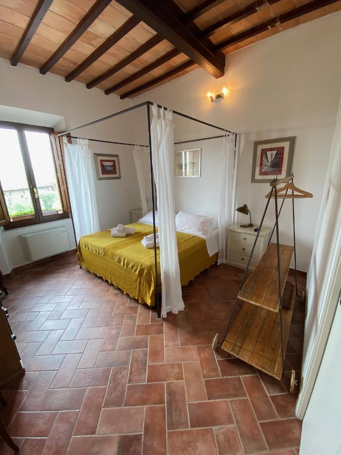 Rooms And Wine Al Castello Monteriggioni Exterior photo