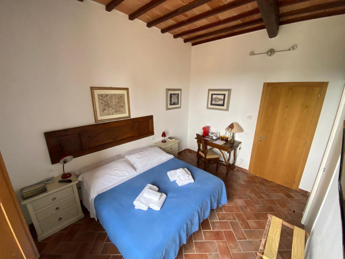Rooms And Wine Al Castello Monteriggioni Exterior photo